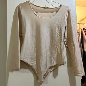 Women’s shiny stretch fabric bodysuit